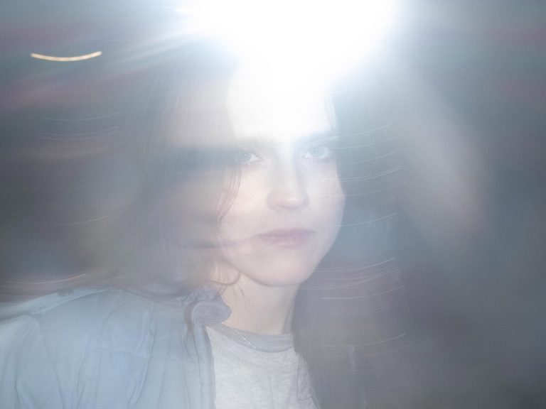 – Mørkt, rått og sinnssykt kult!