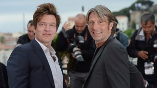 https://p3.no/filmpolitiet/wp-content/uploads/2012/05/Jagten-Cannes-bilde-3.jpg