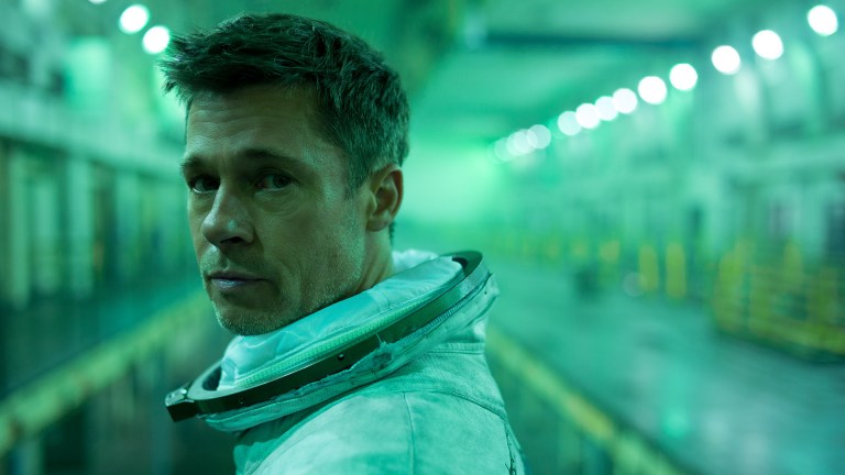 Brad Pitt er astronaut i Venezia