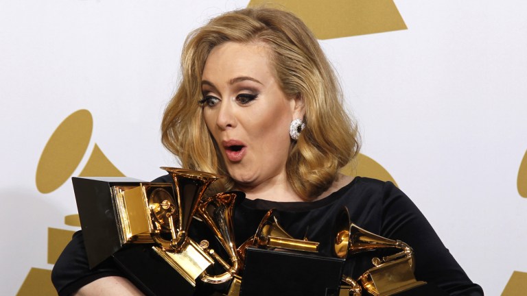 Adele fortsetter salgssuksessen