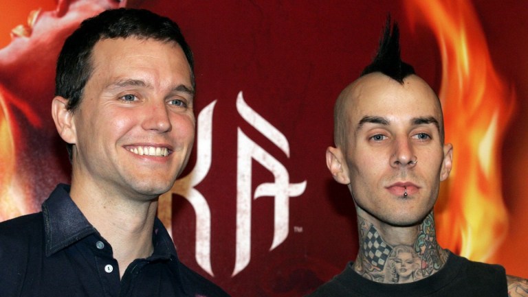 Musikk: Blink-182 raser mot sparket medlem