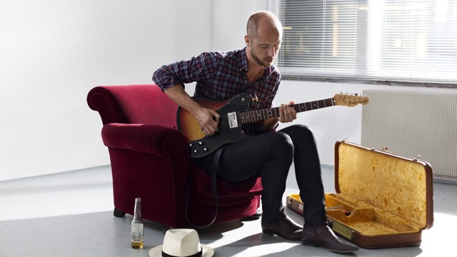  Sivert Høyem er svært fornøyd sitt bidrag til årets tv-aksjon. (Foto: Promo)