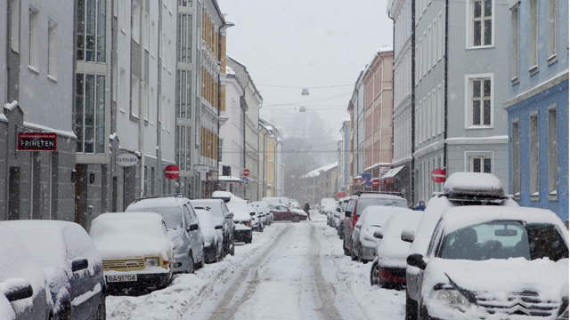 Snøfylte gater i Oslo (Foto: Berit Roald/Scanpix)