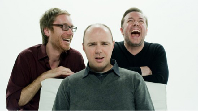 Gutta fra Ricky Gervais Show, heite Karl Pilkington i midten.