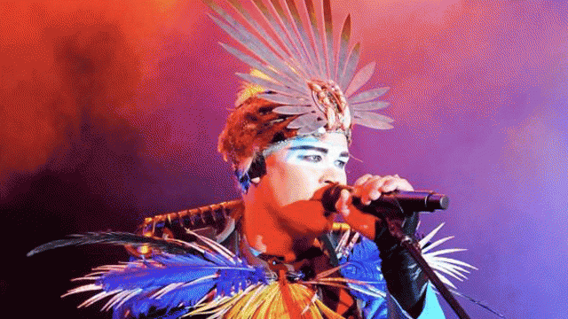 Empire Of The Sun live. (Promofoto: Myspace)