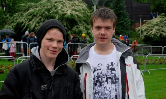 Sondre (17) og Bjørn (16). (Foto: NRK P3)