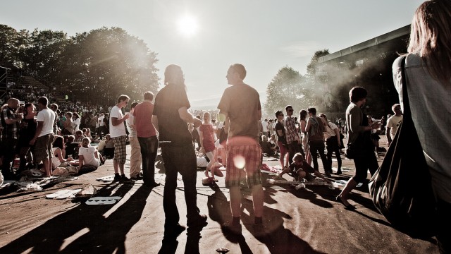 - Festivaler er et fint sted å møtes og prate ut om ting, sier Frode Nakken i Festivalrådet. (Foto: Kim Erlandsen, NRK P3)