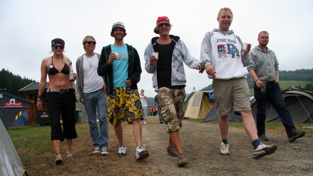 God stemning på Storåsfestivalen i 2008. (Foto: NRK P3)