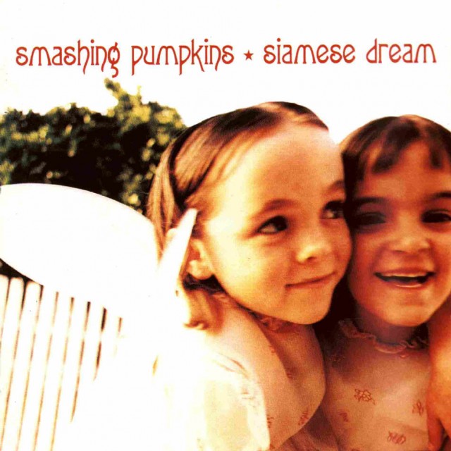 Smashing Pumpkins plasserte i 1993 englebarna Ali Laenger og Lysandra R. på coveret til platen Siamese Dream. (Foto: Smashing Pumpkins)