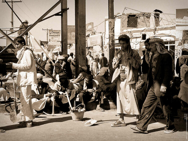 Khattygging på gata i hovedstaden Sana'a, Jemen. (Foto: Ingo Bernhardt / CC BY 2.0)
