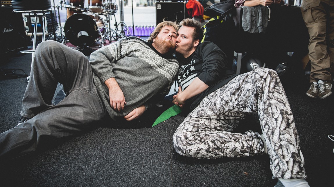 Bromance mellom Ronny og Niklas! Foto: Jonas Jeremiassen Tomter, NRK P3