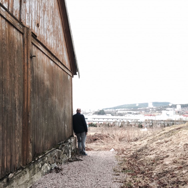 Det var med biletet "Groruddalen" at Hanne vann Mobilfotografene. Det biletet vert også stilt ut på Rådhusplassen. 