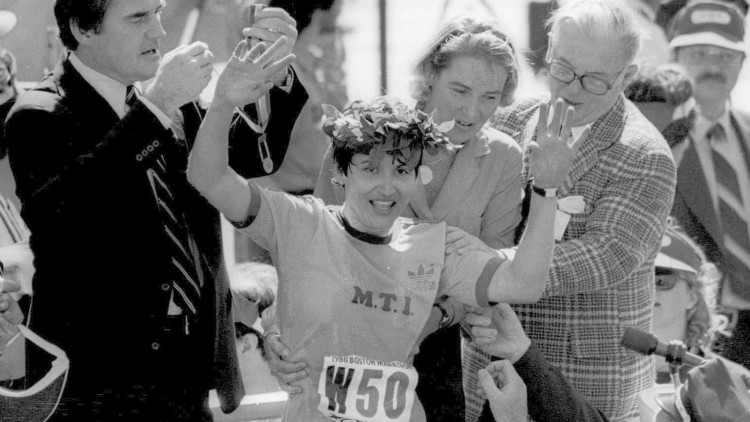 22 april  1980 lurte Rosie Ruiz alle til å tru at ho hadde vunne Boston Marathon. (AP Photo/File0).