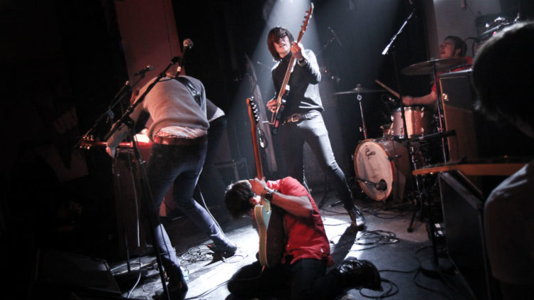 Death By Unga Bunga mener at Ramones gjorde rock kult igjen. Foto: Mattis Folkestad, NRK P3