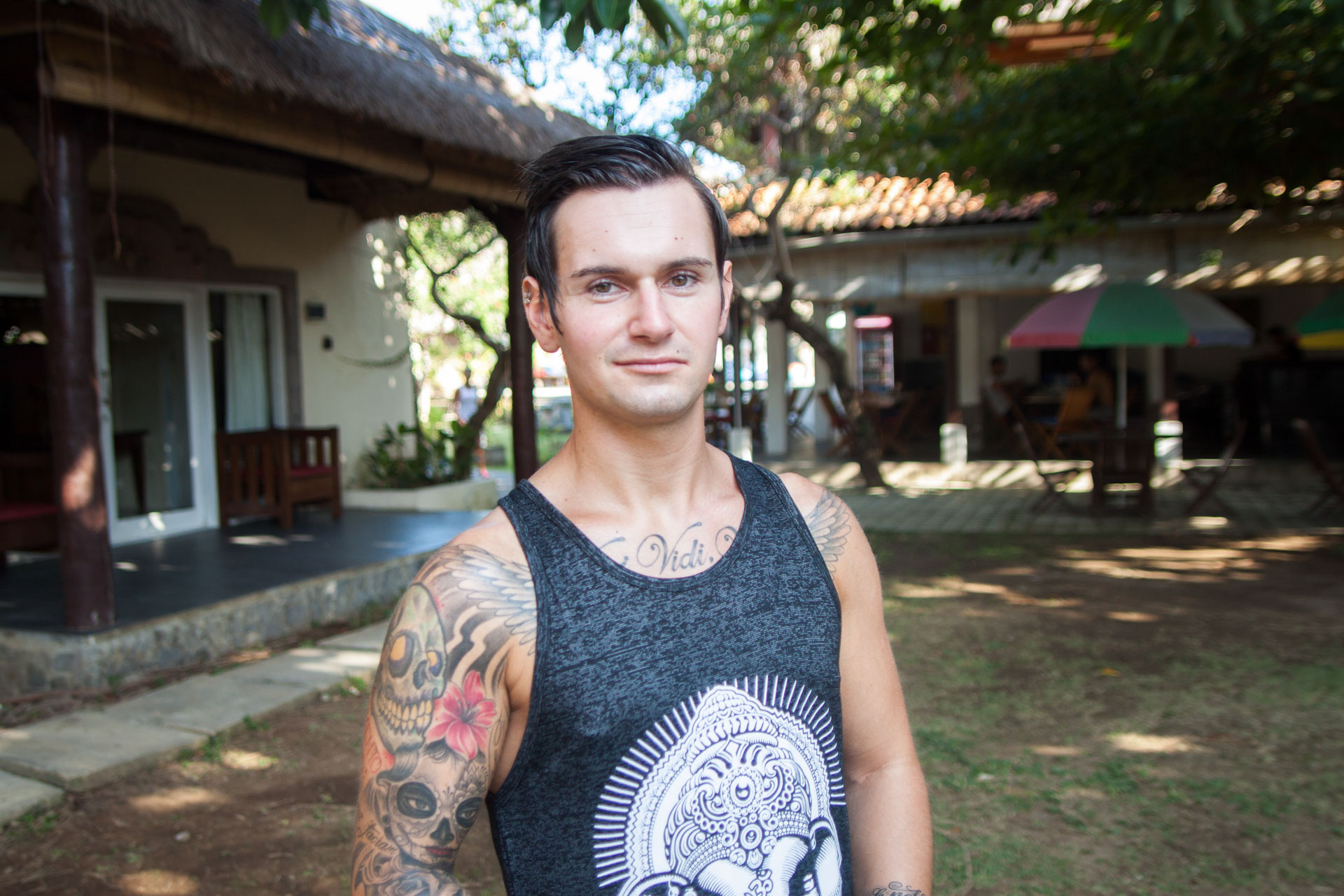 Jørgen André Andreassen (23) er ikke spesielt fornøyd med PT-studiet på Bali gjennom GoStudy: – Jeg føler det er alt for mange som er her nede på grunn av alkohol, de er rett og slett på en drikke- og badeferie. (Foto: Andrea A. Thiis-Evensen)