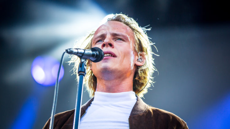 Sondre Justad på Øyafestivalen 2016. Foto: Tom Øverlie, NRK P3