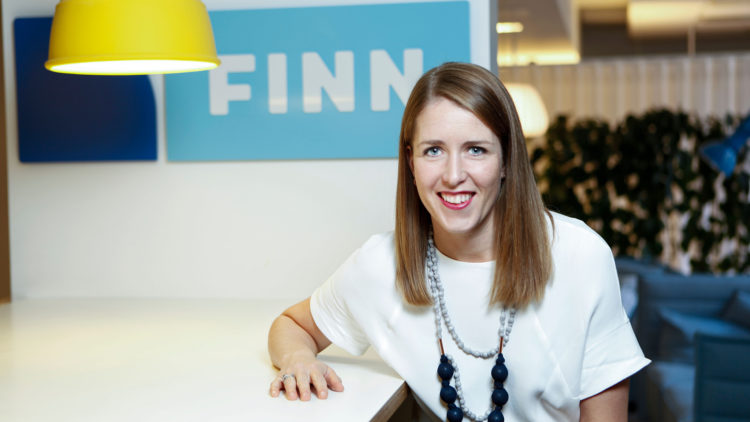 Kristine Eia Kirkholm, PR- og informasjonsansvarlig i Finn.no, forteller at annonser som spiller på følelser er de aller mest viste - også i 2016.  Foto: Finn.no.